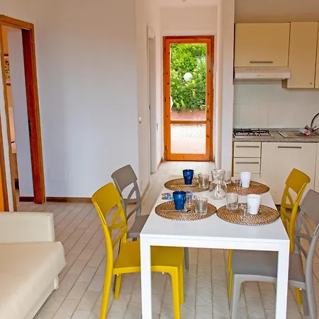 Village de vacances Elbamar 4*