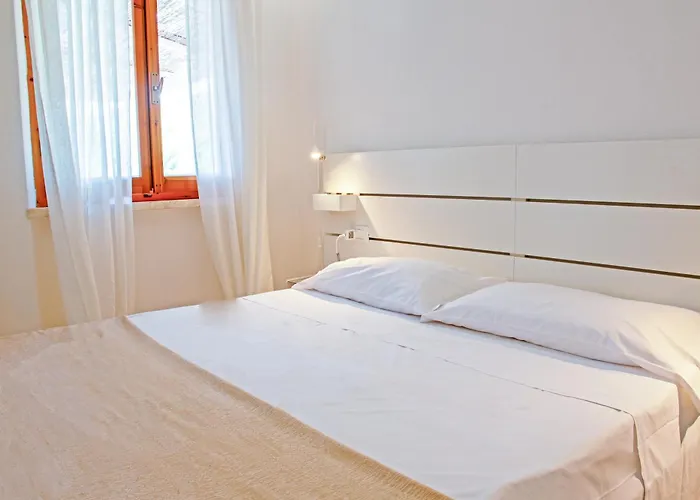 Elbamar Vakantiepark 4*